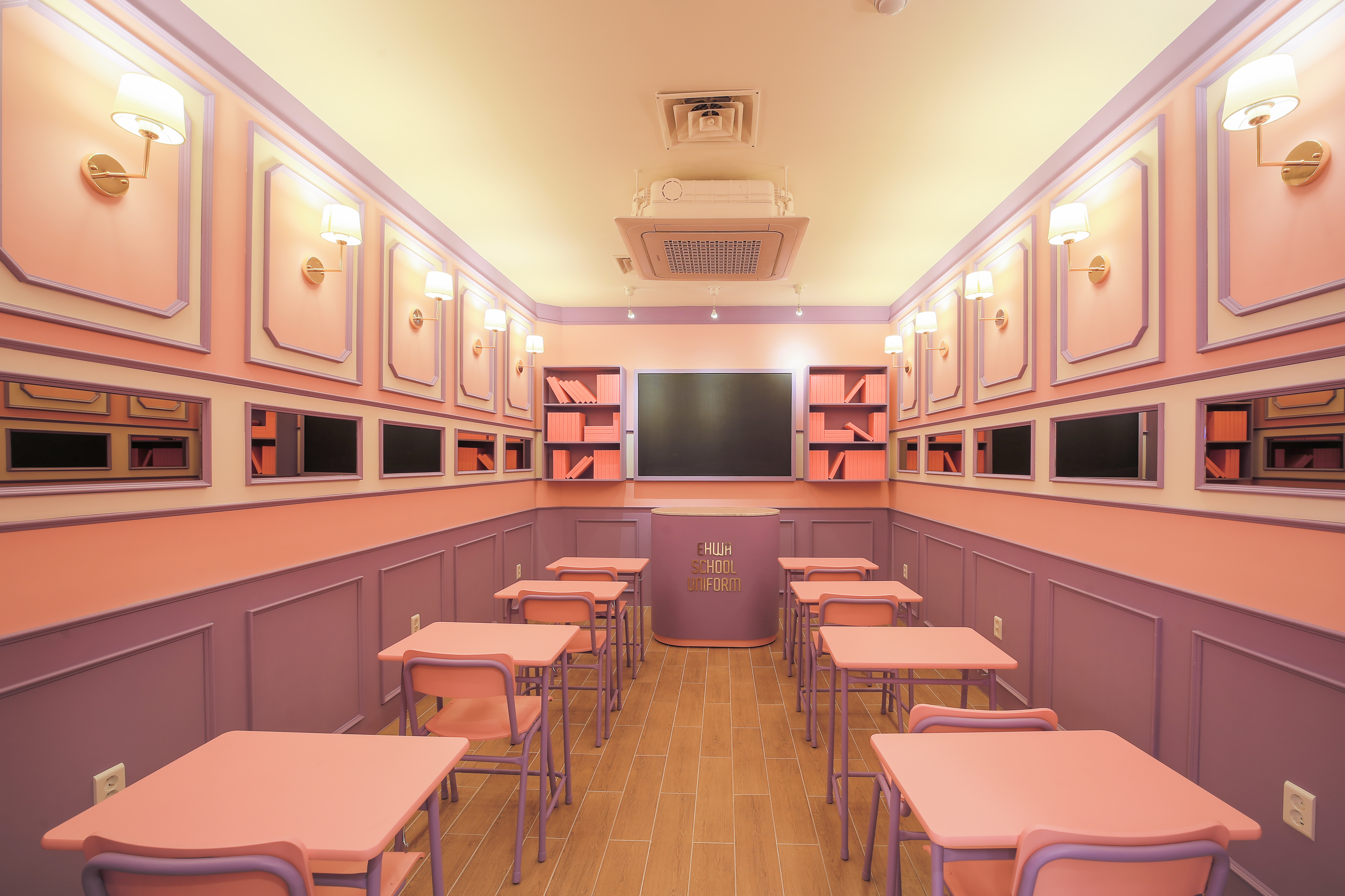 Un aula para fotos al estilo K-pop